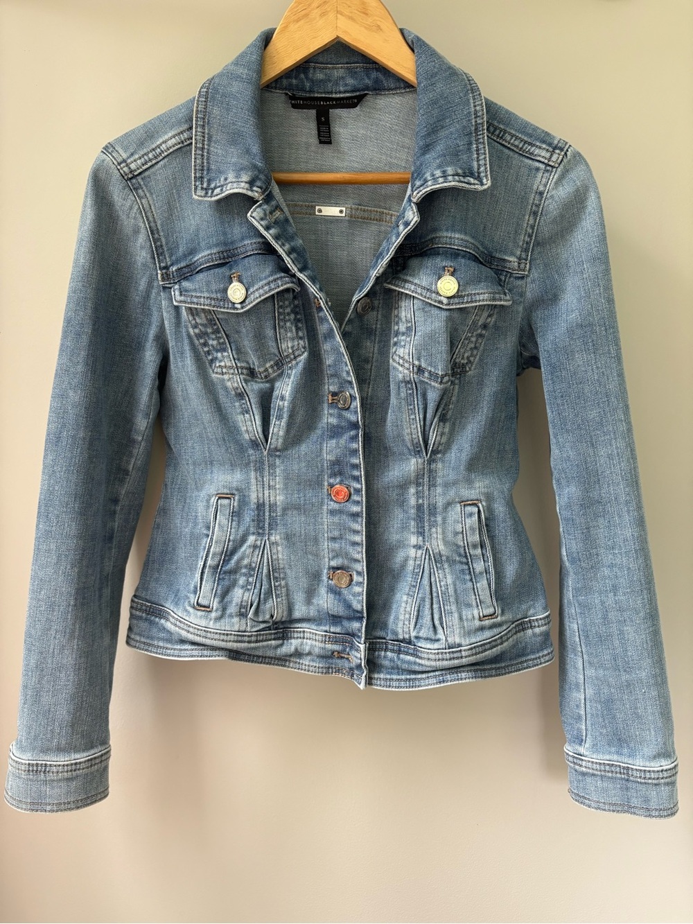 WHBM Light Blue Denim Jacket - Women's Fitted Jean Jacket with Stretch Size S